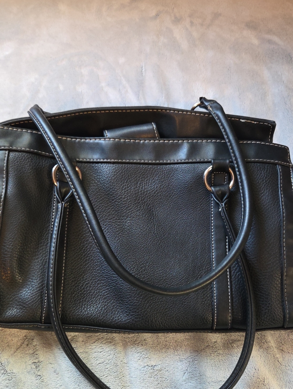 Sag Harbor Black Pebbled Tote with Contrast Stitching